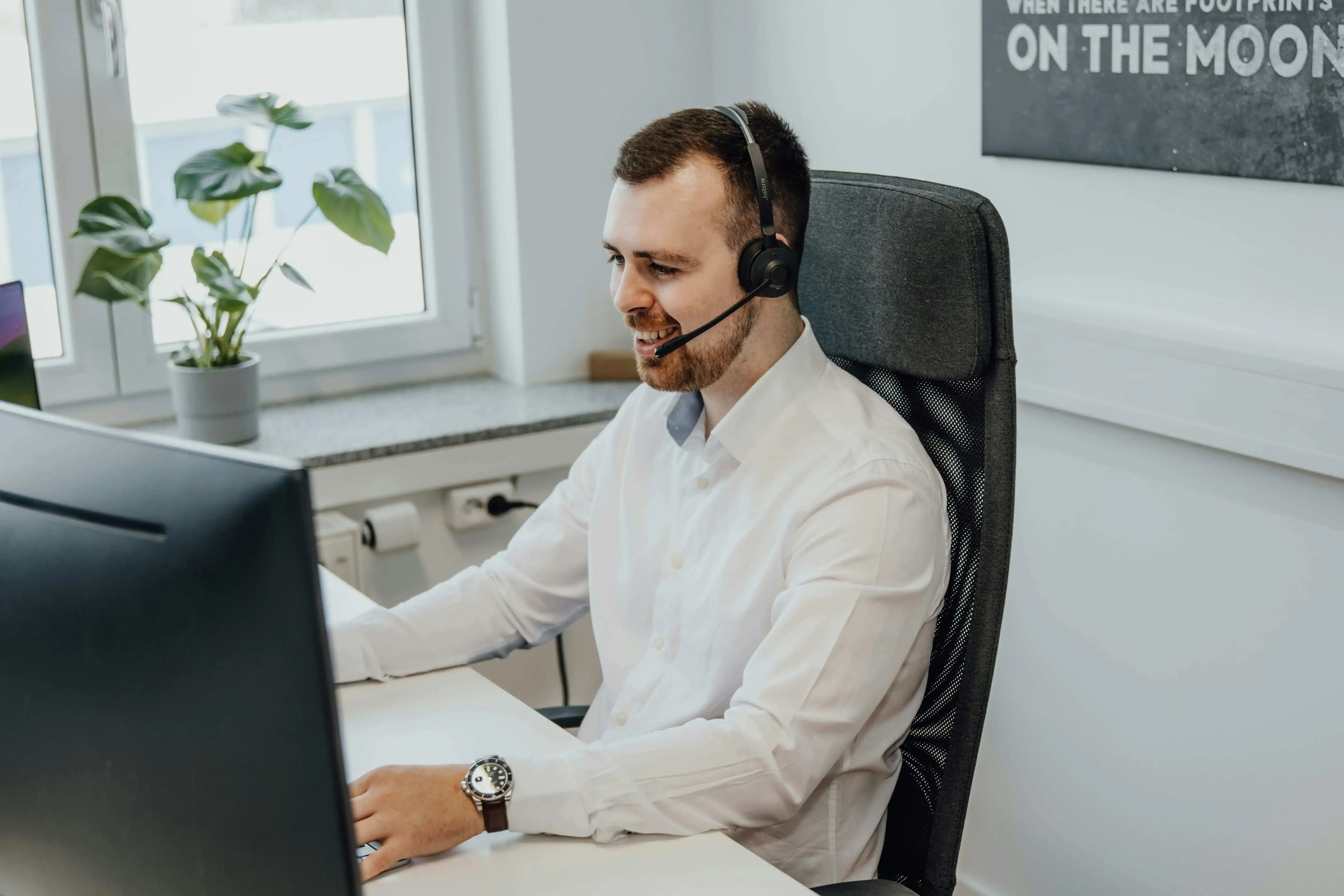 AI voice assistant on phone
